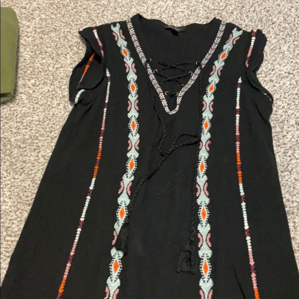 Jessica Simpson Aztec black tie tassel dress